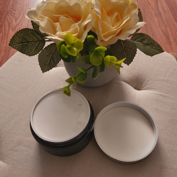 Monat Advanced Hydrating In-Shower Masque - Picture 4 of 4